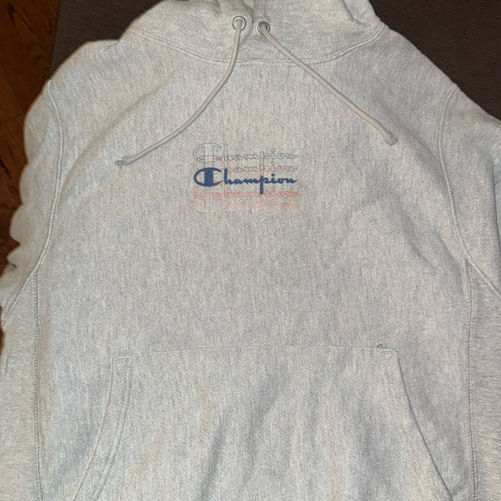 Men’s Champion hoodie